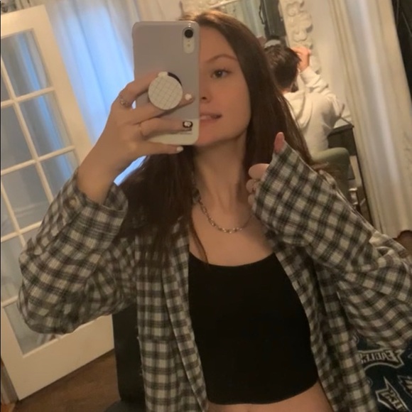 Meet your Posher, Madelyn - Picture 1 of 1